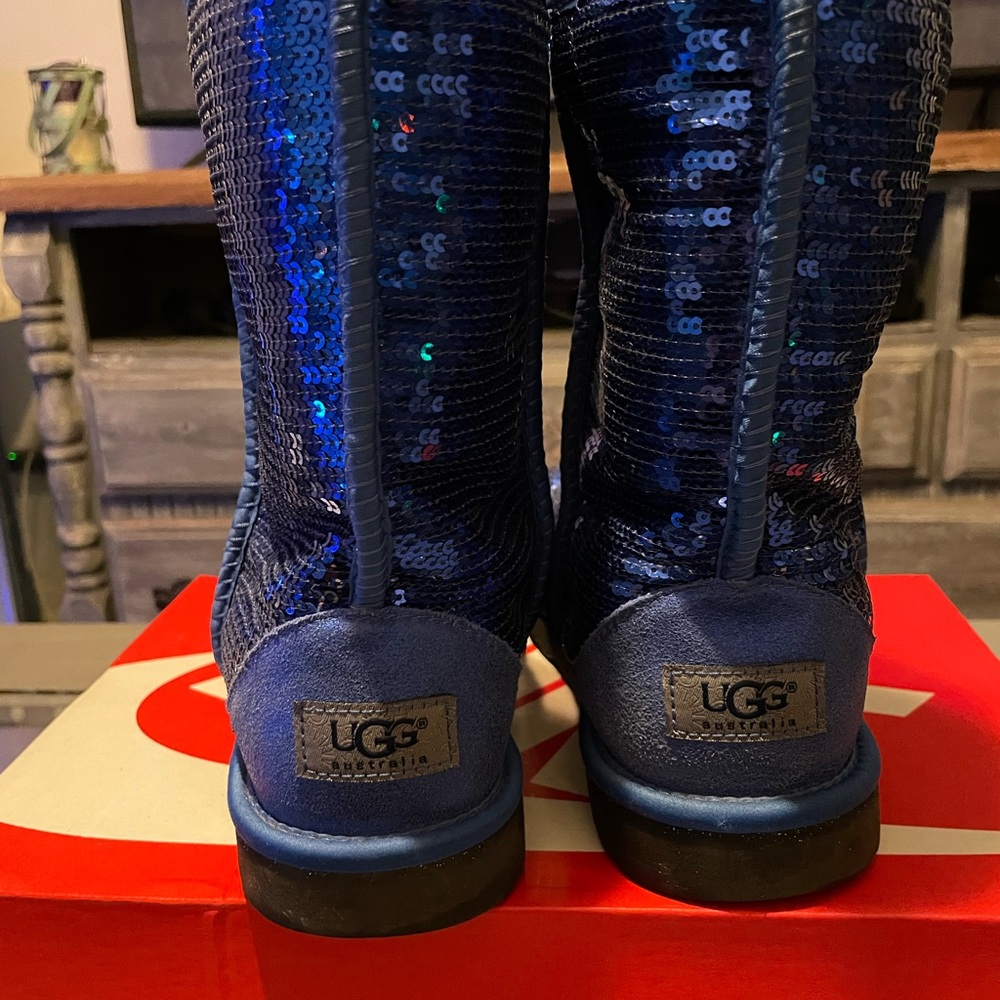 💙Ugg blue sequin boots💙